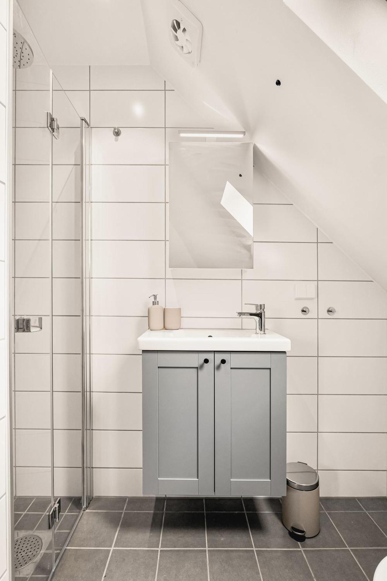 Dinbnb Apartments I 350M To Bryggen I Renovated 2023 I Quiet Top Apart Bergen Eksteriør bilde